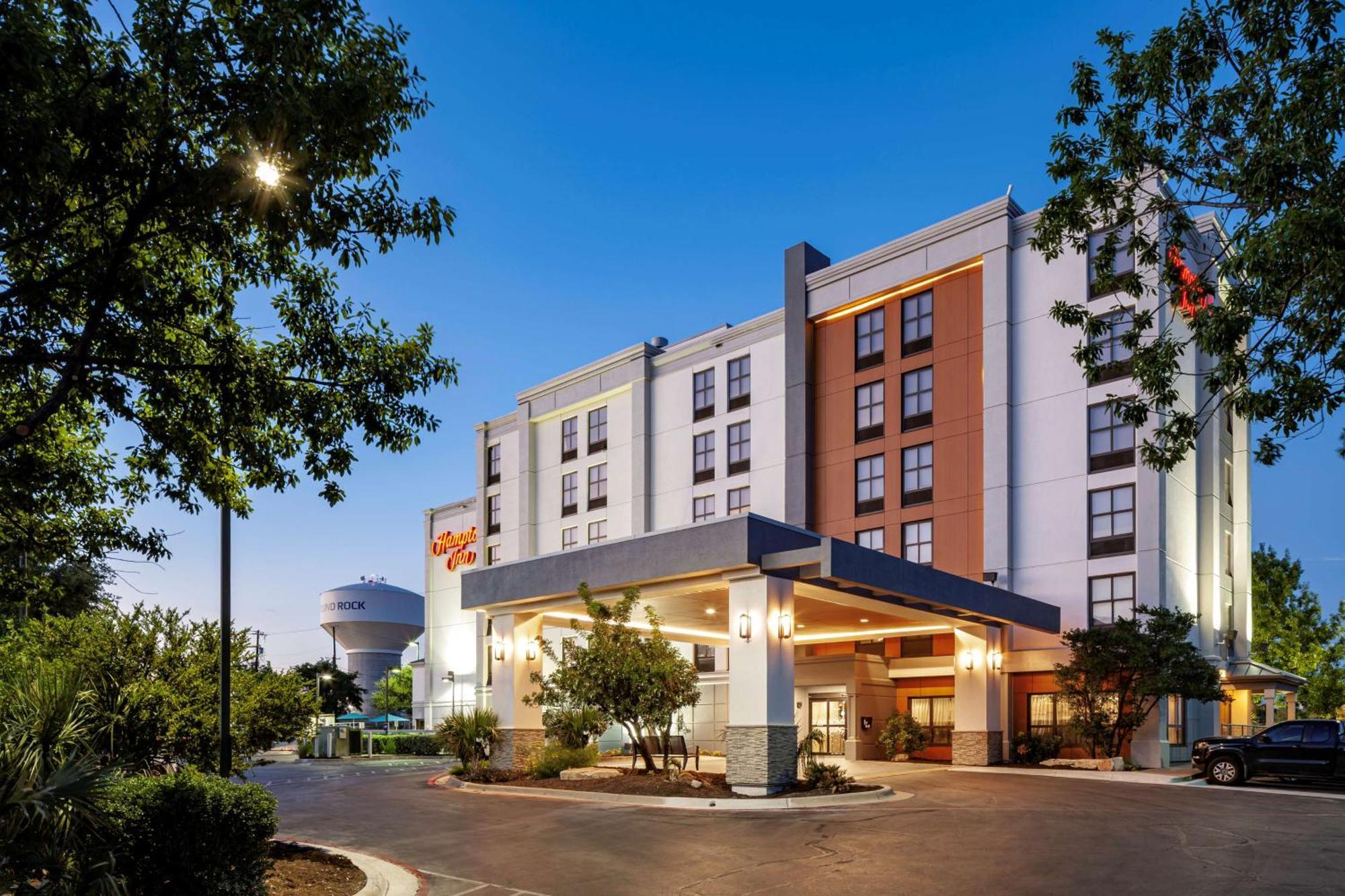 Hampton Inn Austin Round Rock Exterior photo