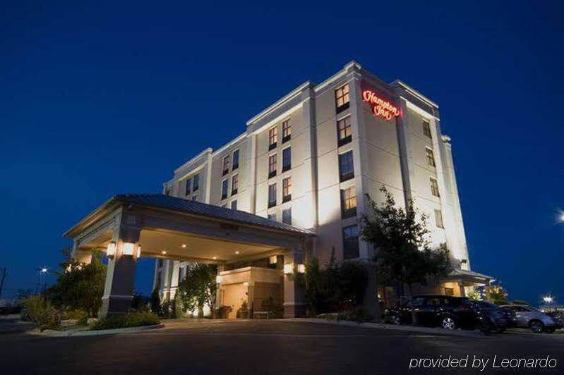 Hampton Inn Austin Round Rock Exterior photo